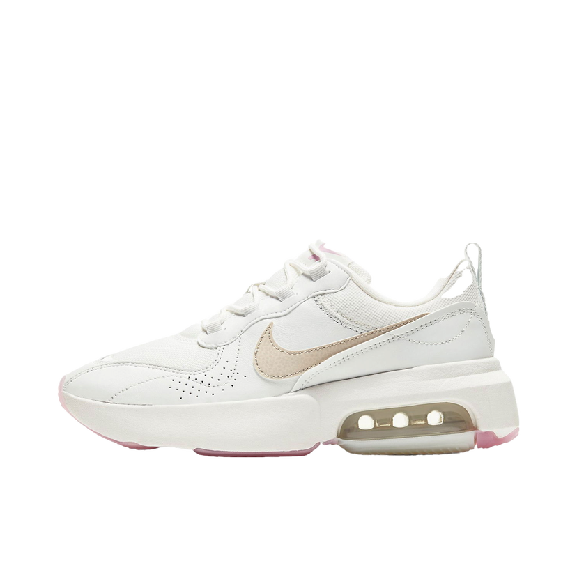 Кецове и обувки Nike Air Max Verona W Бяло | cz3960-100