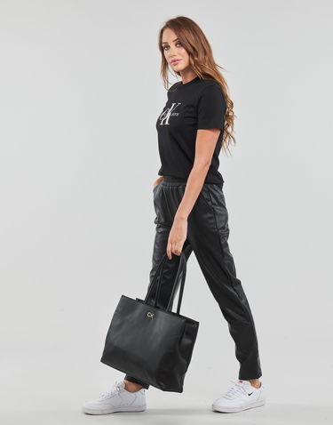 Тениска CALVIN KLEIN CORE MONOGRAM REGULAR TEE Черно | J20J219142-BEH, 2