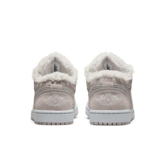 Кецове и обувки Jordan Air Jordan 1 Low SE W Сиво | DO0750-002, 1