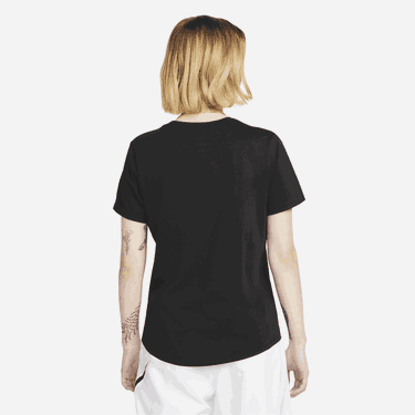 Тениска Nike Sportswear Club Essentials Tee Черно | DX7902-010, 2