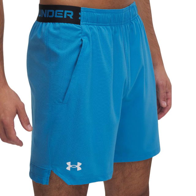 Vanish Woven Shorts