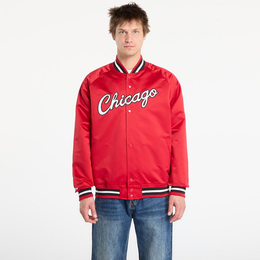 Яке бомбър Mitchell & Ness NBA Lightweight Satin Vintage Logo Jacket Bulls Червено | SJKT6296-CBUYYPPPSCAR