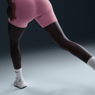 Къси панталони Nike Nike One High-Waisted 5" Bike Shorts Розово | FN3211-699, 2