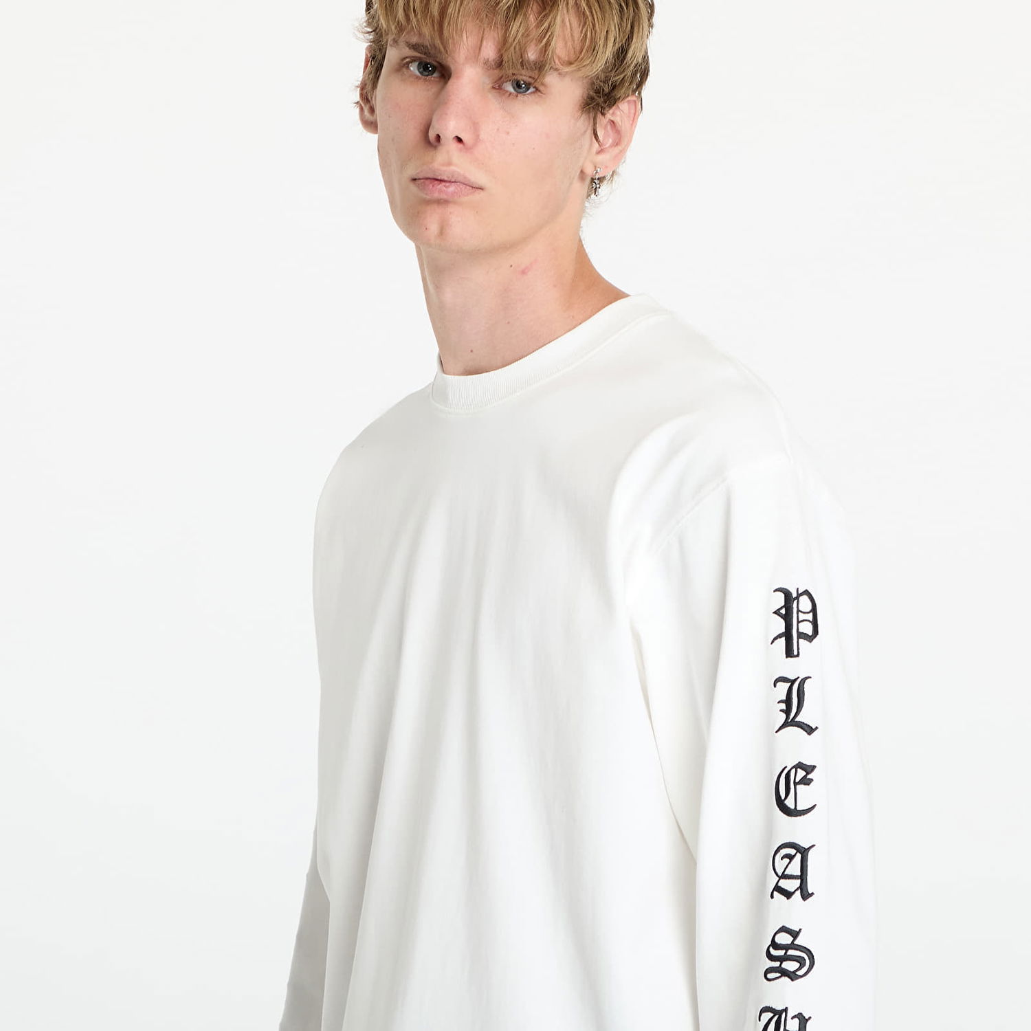 Тениска Pleasures Oe Heavyweight Long Sleeve Tee White Бяло | P24F045 WHITE, 1
