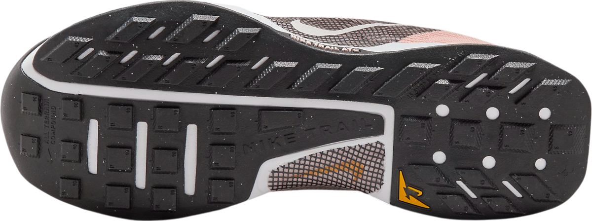 Кецове и обувки Nike Juniper Trail 3 Розово | fq0902-600, 1