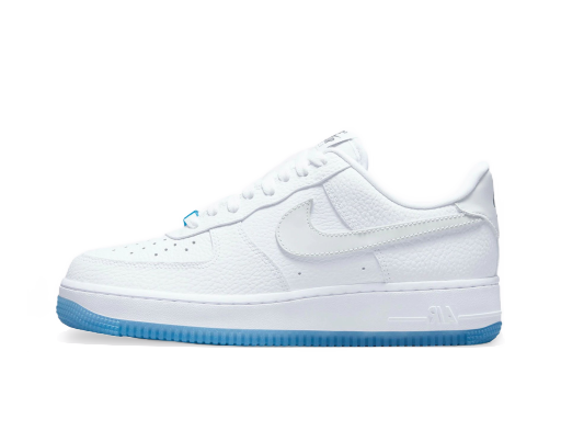 Кецове и обувки Nike Air Force 1 Low UV Reactive Swoosh W Бяло | DA8301-101