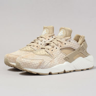 Кецове и обувки Nike WMNS Air Huarache Run Premium Бежово | 683818-201, 0