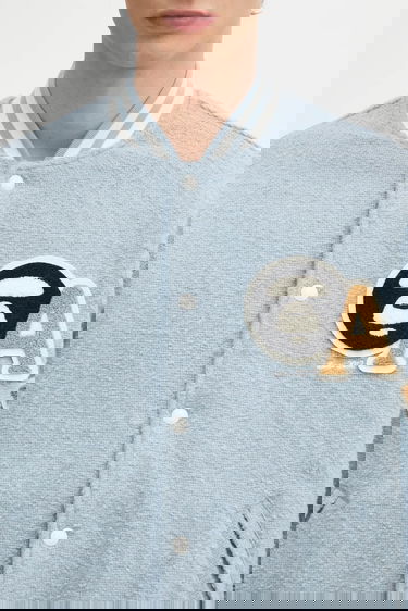 Яке бомбър AAPE by A Bathing Ape Main Universe Oversize Textured Varsity Patched Bomber Jacket Синьо | AAPJKM7742XAP, 4