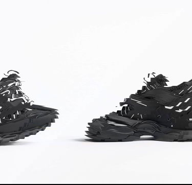 Кецове и обувки Balenciaga Track Черно | 542023W3AC11090, 2