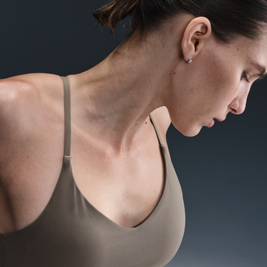 Сутиен Nike Nike Indy Light-Support Padded Sports Bra Зелено | HV6953-289, 3