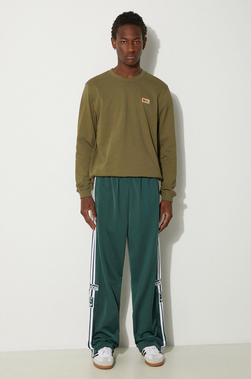 Спортни панталони adidas Originals Sweatpants With Application Зелено | IY9928, 1