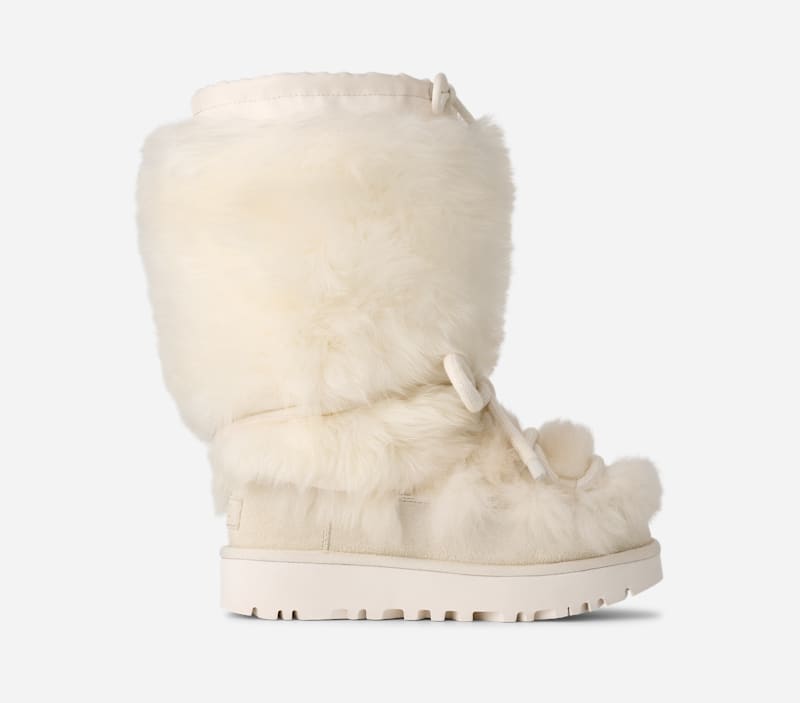 Кецове и обувки UGG Classic Tall Chalet Sheepskin Boot Бяло | 1171570-WHT