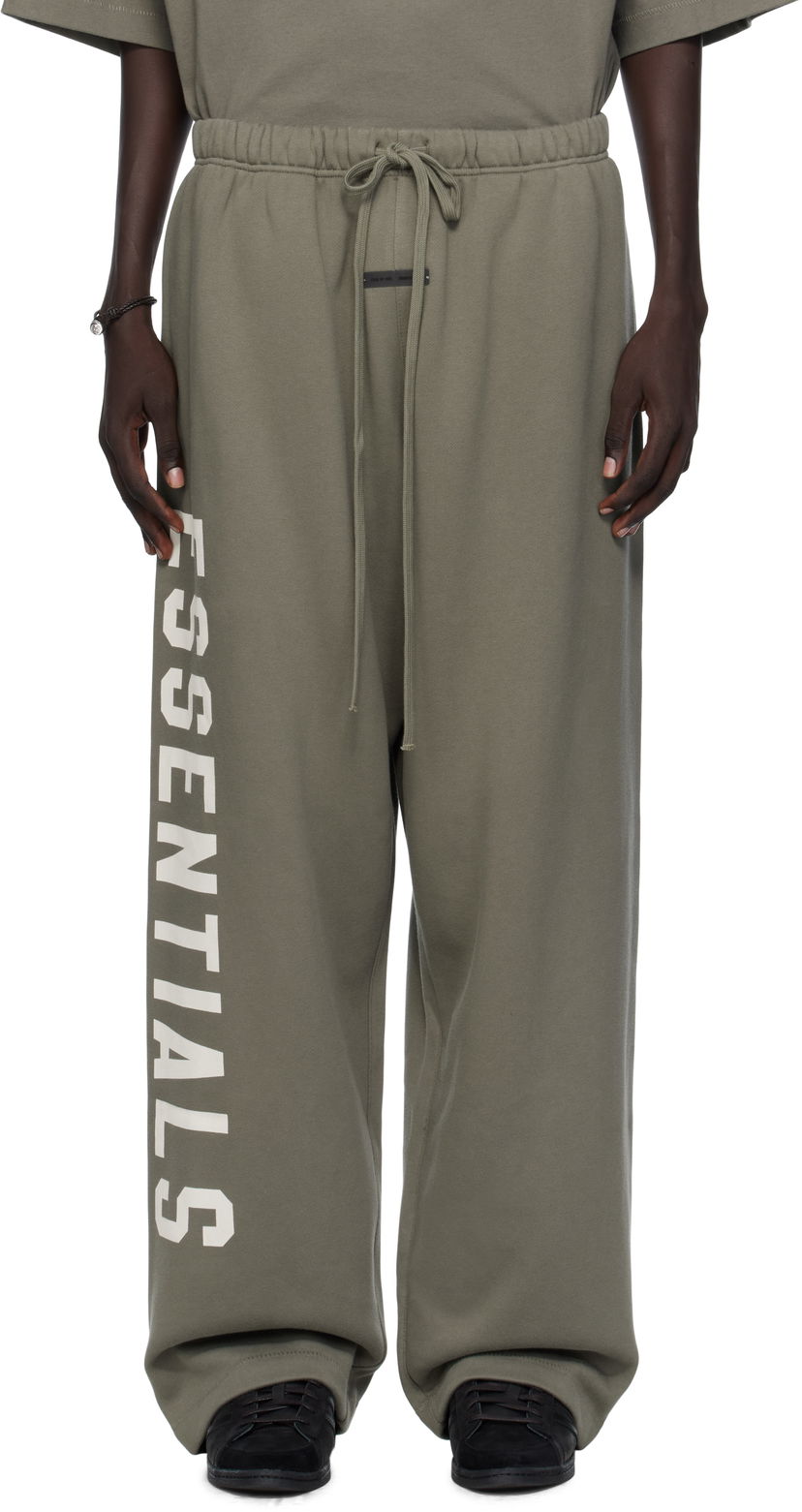 Спортни панталони Fear of God Fear of God ESSENTIALS Fleece Lounge Sweatpants Зелено | 130SP254327F
