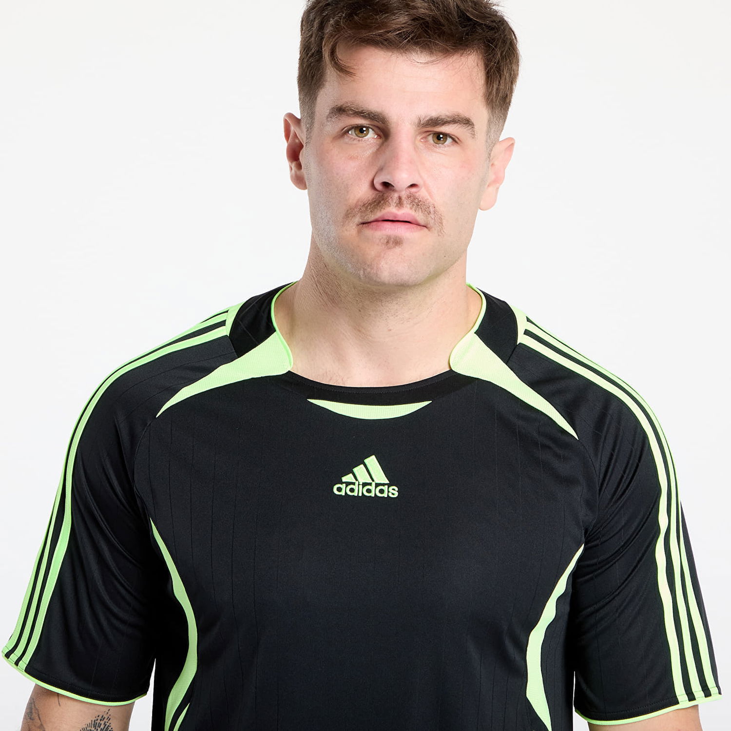 Тениска adidas Originals Teamgeist Relaxed Fit T-Shirt Черно | JW5872, 1