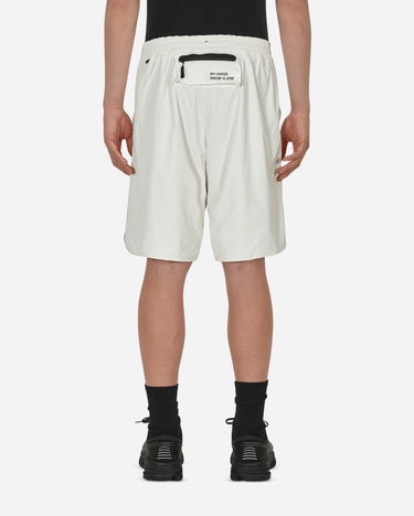 Къси панталони Moncler Day-Namic Shorts Бяло | G209Q2B00001 04G, 2