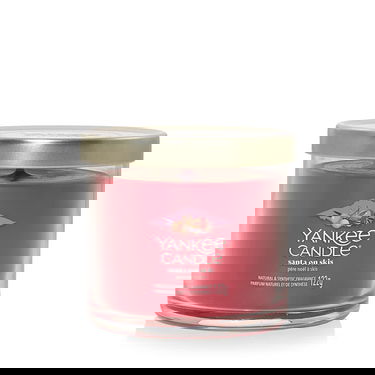 Свещи Yankee Candle Signature Tumbler Small Santa On Skis Natural & Synthetic Fragrance Universal Червено | 43510, 1