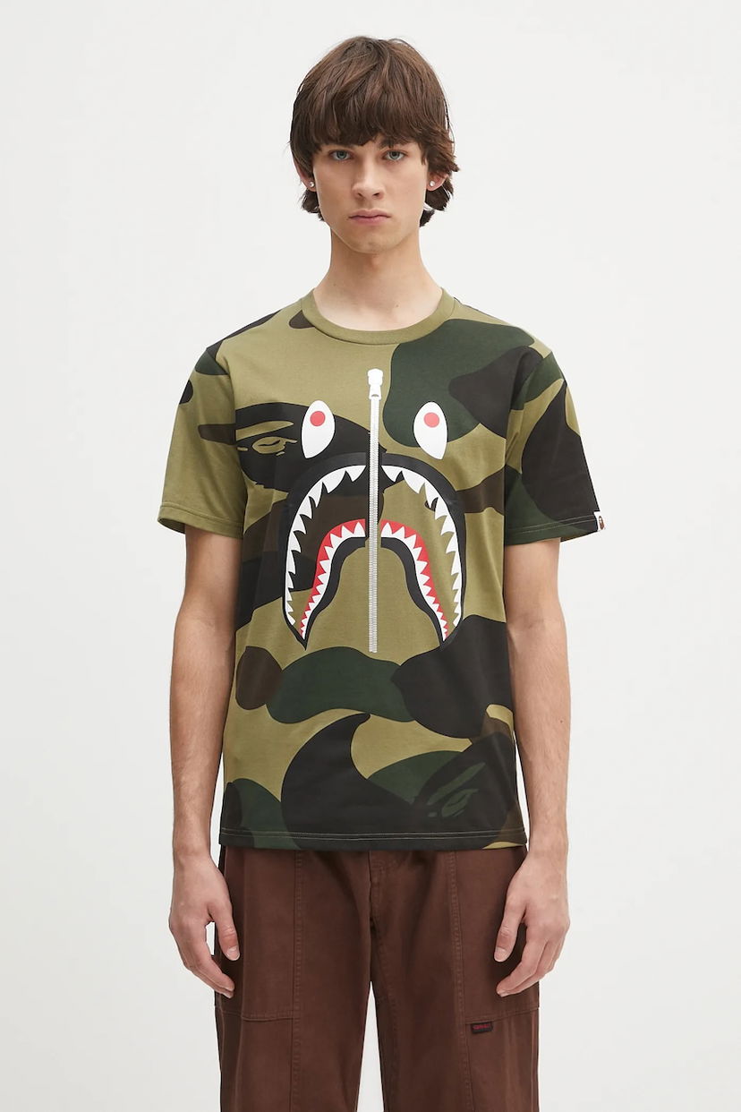 Тениска BAPE T-shirt Giant 1St Camo Shark Многоцветен | 1L30109011