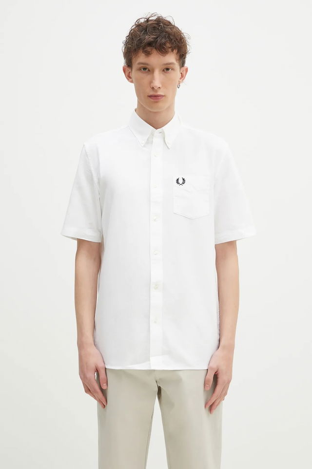 Short-Sleeve Button-Down Shirt with Pocket, Regular Fit