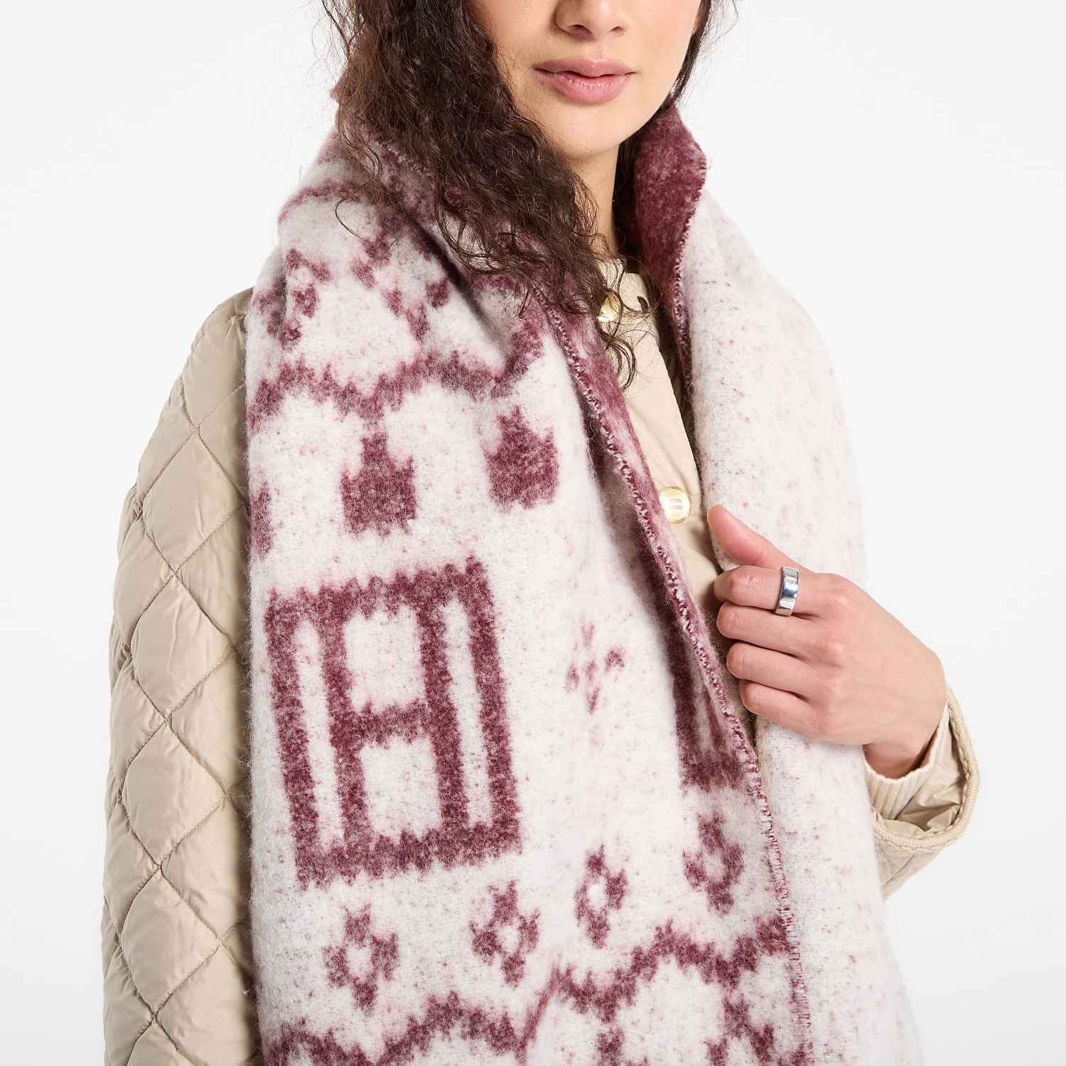 Шал Tommy Hilfiger Fuzzy Textured Fair Isle Scarf Universal Многоцветен | AW0AW17968 AEF, 1