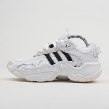 Кецове и обувки adidas Originals Magmur Runner W Бяло | EE5139, 0