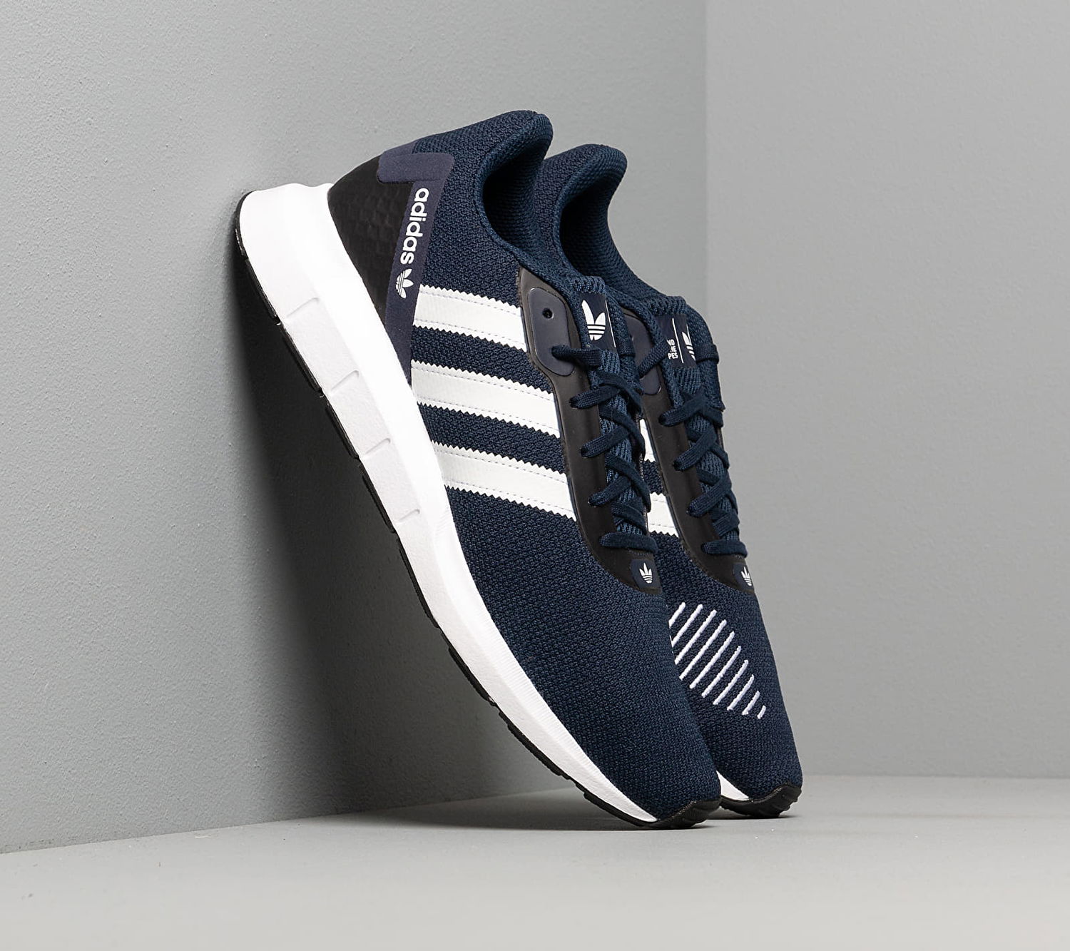 Кецове и обувки adidas Originals Swift Run Rf Синьо | FV5359, 0