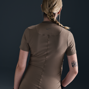 Комплект Nike Dri-FIT One Maternity Slim Short Sleeve T-Shirt Кафяво | FN5001-233, 3