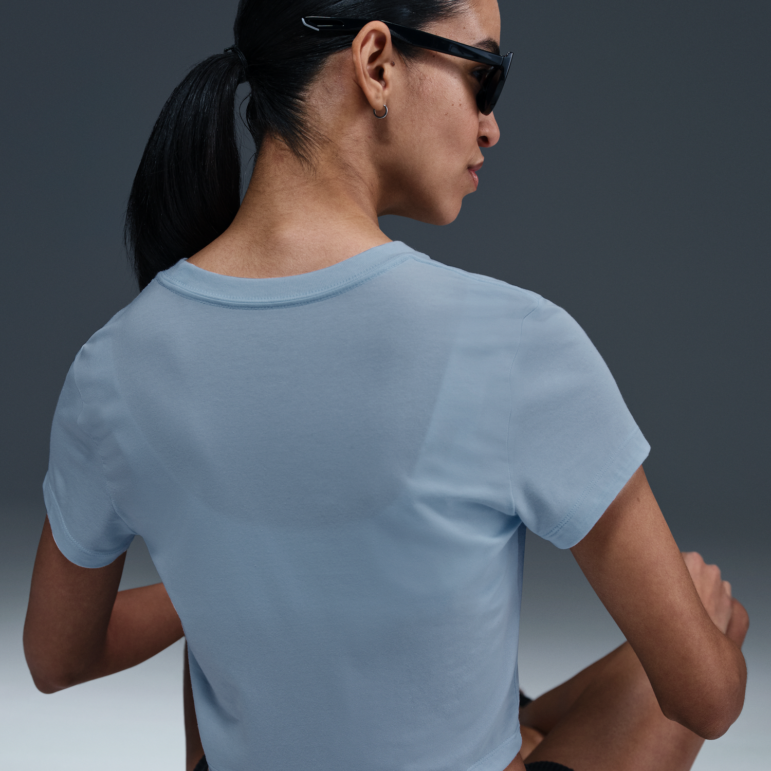 Съкратен топ Nike Sportswear Chill Knit Cropped T-Shirt Синьо | HF9538-423, 1