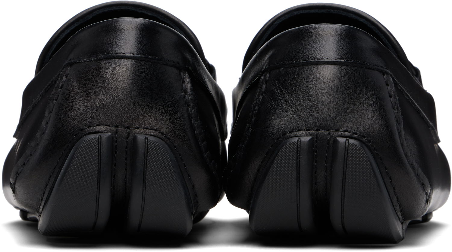 Кецове и обувки FERRAGAMO Salvatore Gancini Ornament Driver Loafers Черно | 779172, 1
