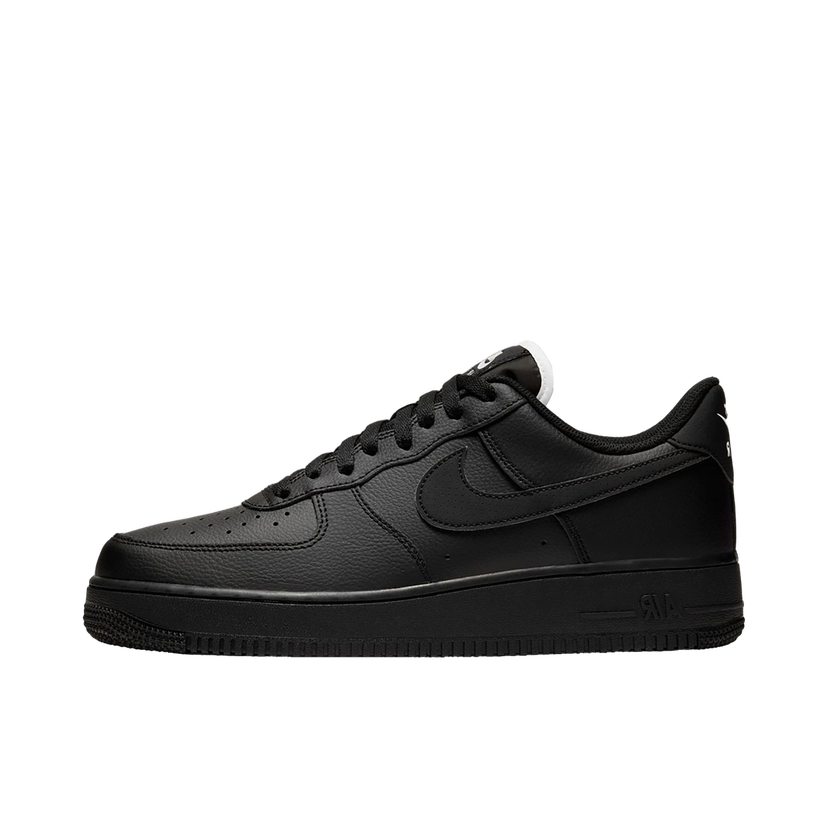 Кецове и обувки Nike Air Force 1 Low Triple Black White Tongue Черно | CJ1607-001