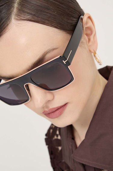 Слънчеви очила Tom Ford Tom Ford FT1073 Sunglasses Черно | FT1073.5401A, 7