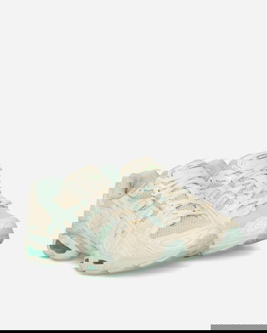 Кецове и обувки Asics GEL-Nimbus 9 Бежово | 1202A278-250, 2