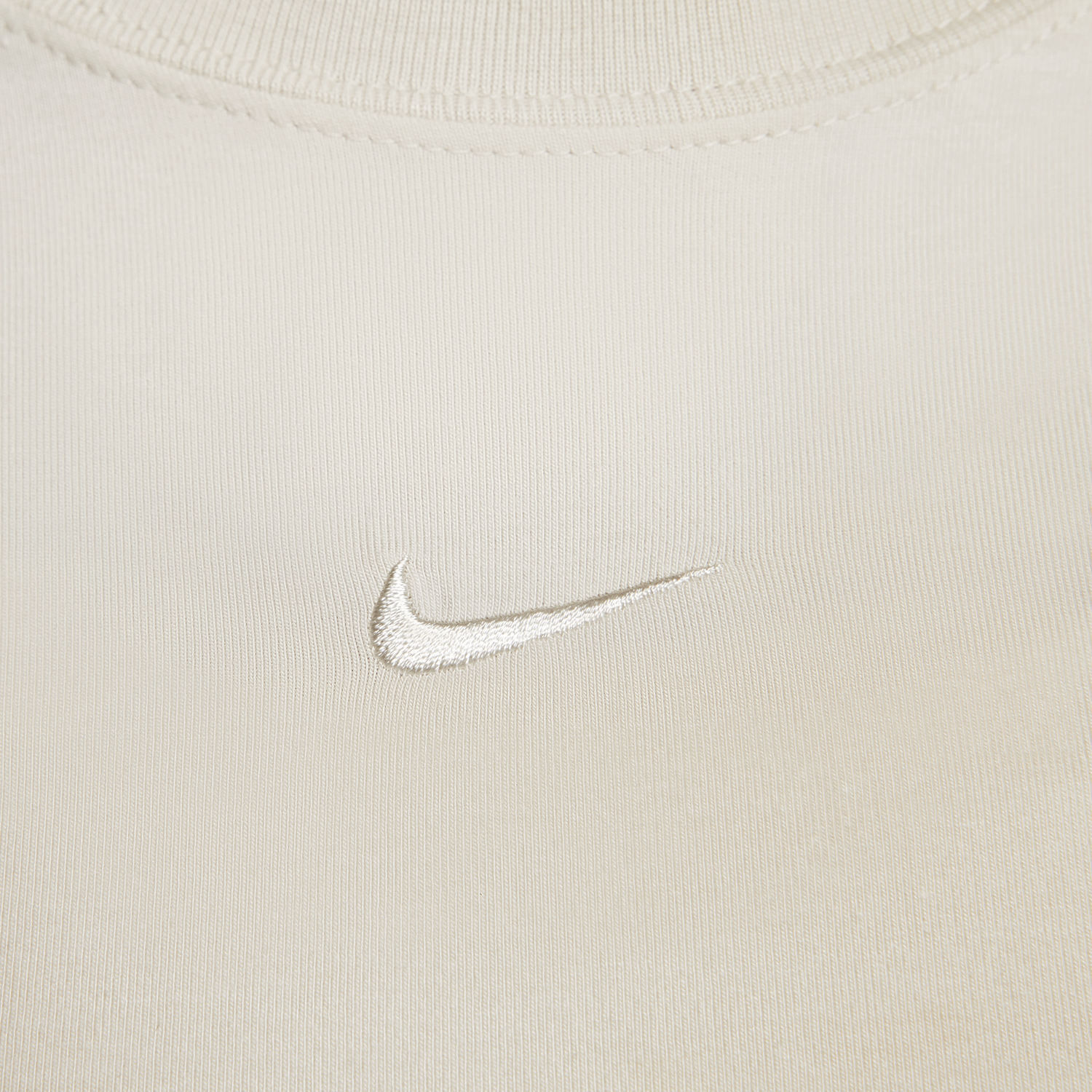 Тениска Nike Sportswear Chill Knit Бежово | FV5508-104, 1