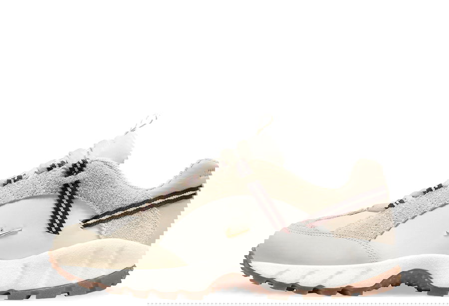 Кецове и обувки Nike Jacquemus x Air Humara "White" Бежово | DR0420-001, 1