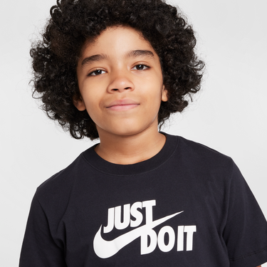 Тениска Nike Nike Sportswear T-Shirt Черно | HM5844-010, 2