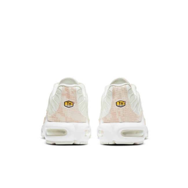 Кецове и обувки Nike Air Max Plus W Бяло | DJ4601-100, 1