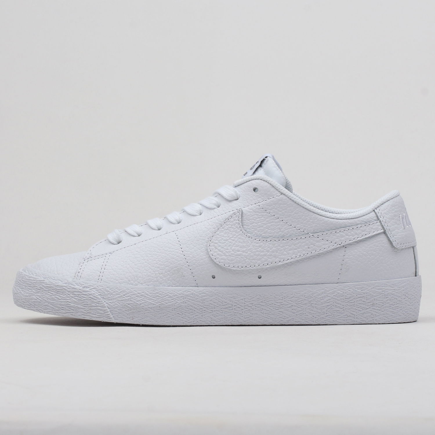 Кецове и обувки Nike SB Zoom Blazer Low NBA Бяло | AR1576-114, 1