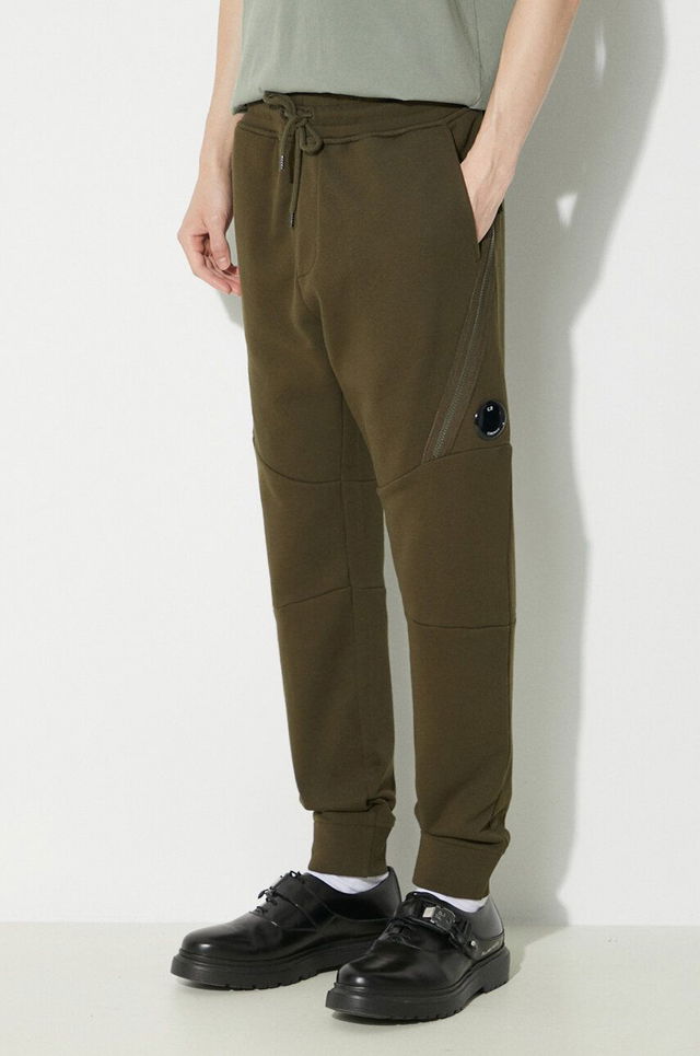 Diagonal Raised Fleece Sweatpants