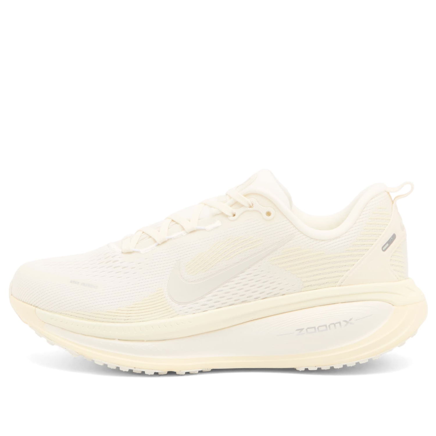 Кецове и обувки Nike Vomero 18 Бежово | HM6804-110, 1