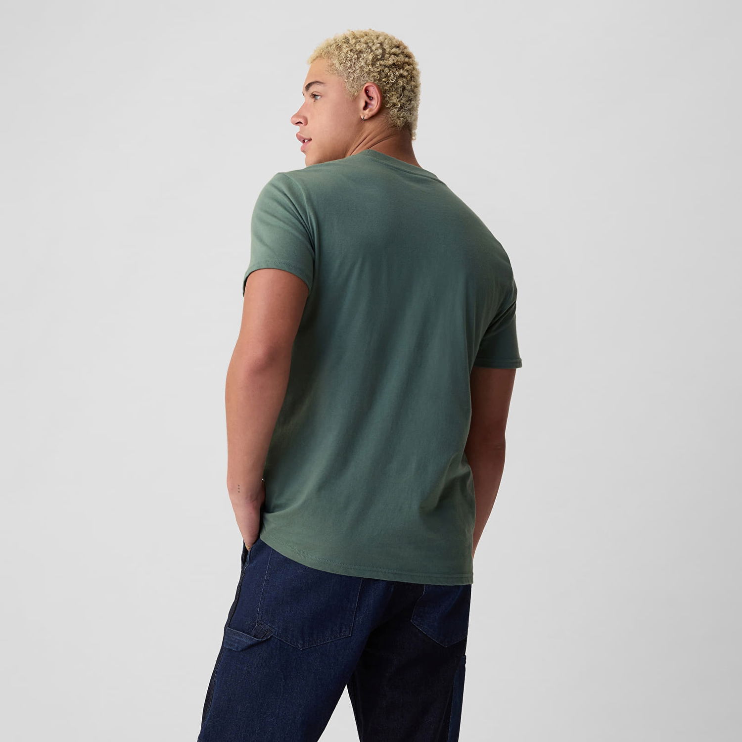 Тениска GAP T-shirt Logo Pocket Tee Dark Forest S Зелено | 857901-06, 1