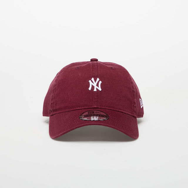 New Era New York Yankees 9TWENTY MLB Mini Logo Adjustable Cap