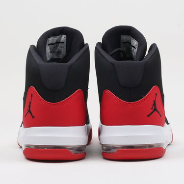 Кецове и обувки Jordan Jordan Max Aura ''Black Gym Red'' Черно | AQ9084-023, 3
