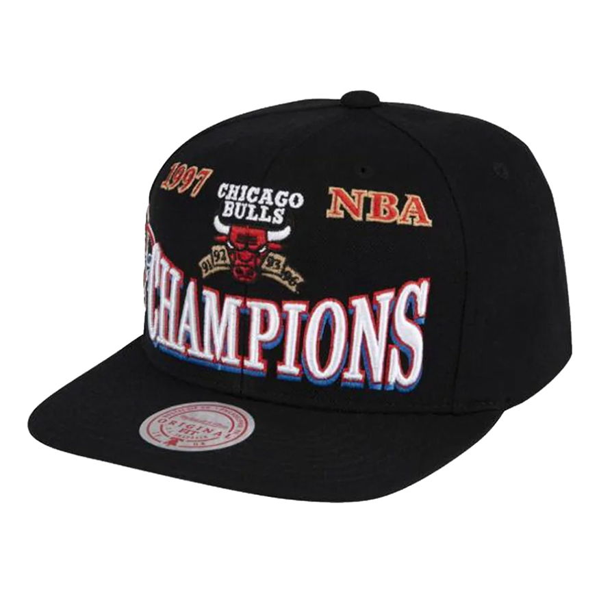Шапка с козирка Mitchell & Ness NBA 97 Champions Snapback HWC Chicago Bulls Черно | HHSS1077-CBUYYPPPBLCK, 0