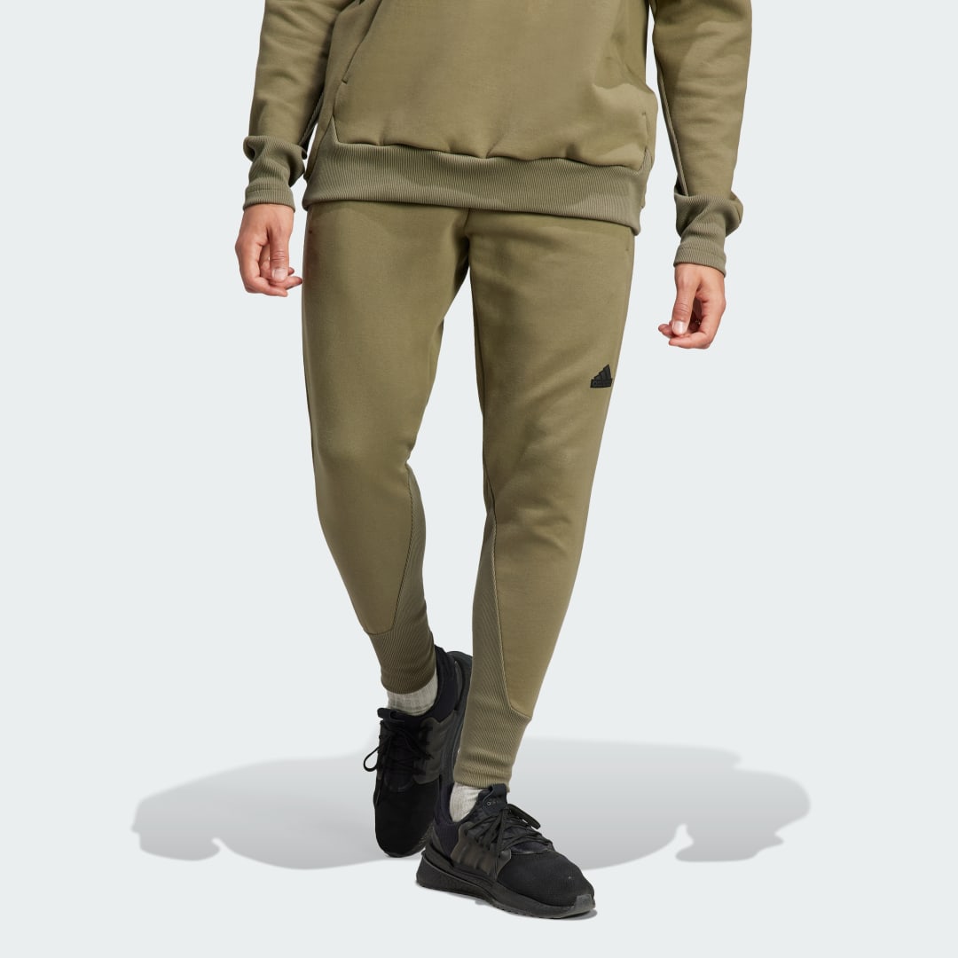 Панталони и дънки adidas Originals Z.N.E. Premium Зелено | IN5103, 0