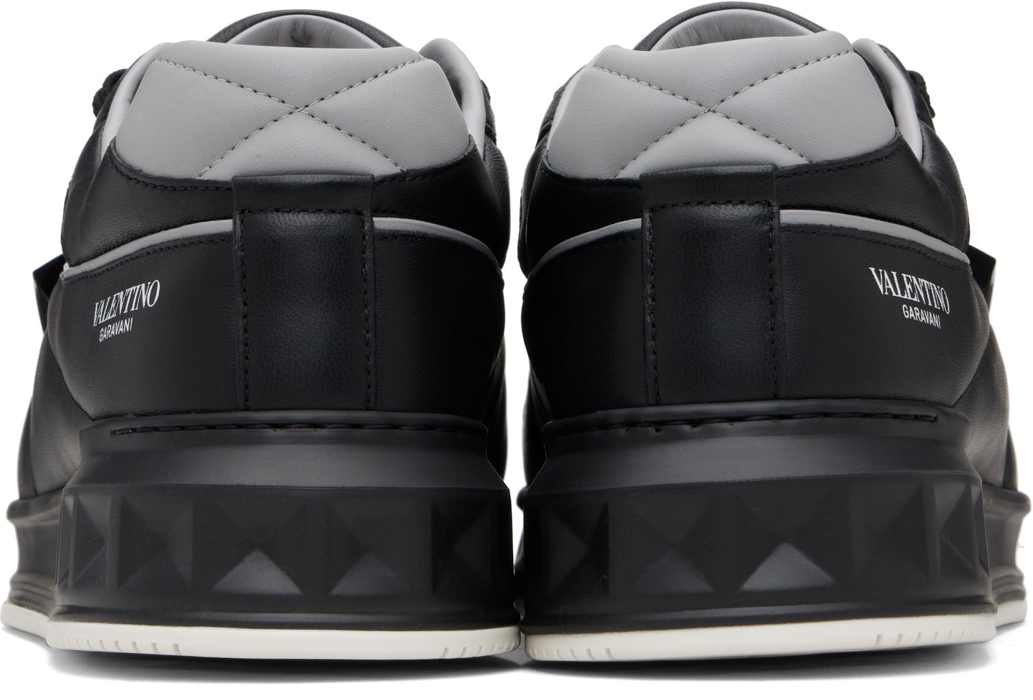 Кецове и обувки Valentino Valentino Garavani One Stud Low-Top Nappa Черно | 7Y2S0E71NWN, 1