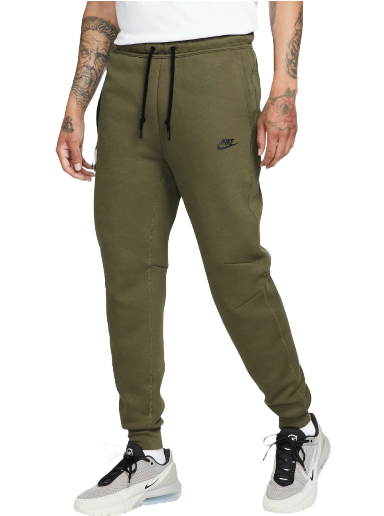 Спортни панталони Nike Tech Fleece Joggers Зелено | fb8002-222