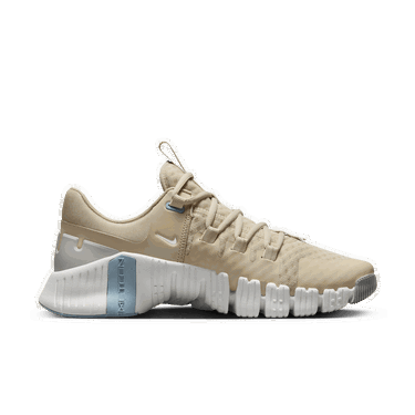 Кецове и обувки Nike Free Metcon 5 Sanddrift Light Iron Ore (Women's) Бежово | DV3950-105, 4