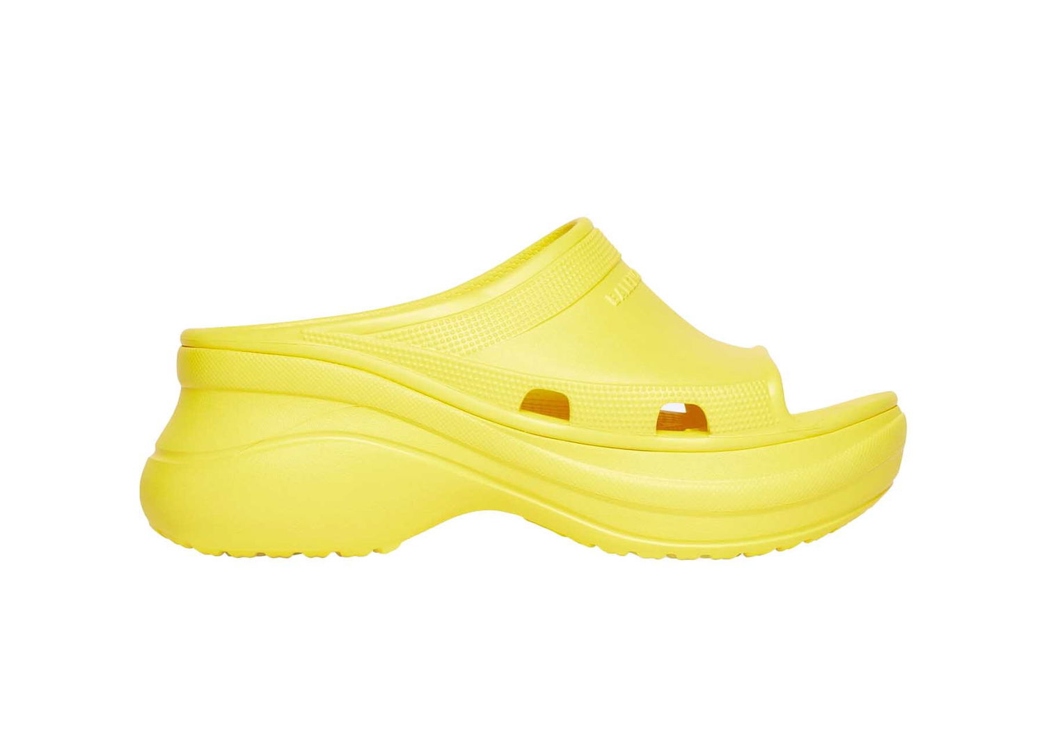 Кецове и обувки Balenciaga Crocs x Pool Slide Sandals Yellow W Жълто | 677389W1S8E7000, 0