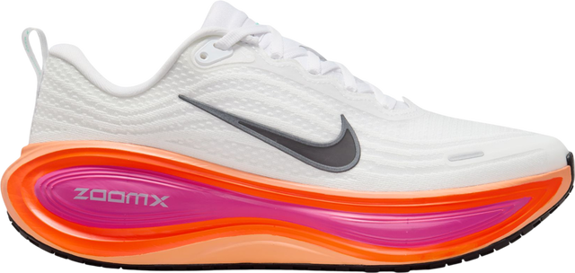 ZoomX Vomero Plus