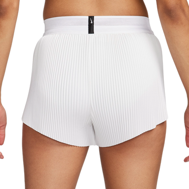 Къси панталони Nike W NK ARSWFT DFADV MR 3IN SHORT Бяло | fn2328-100, 1
