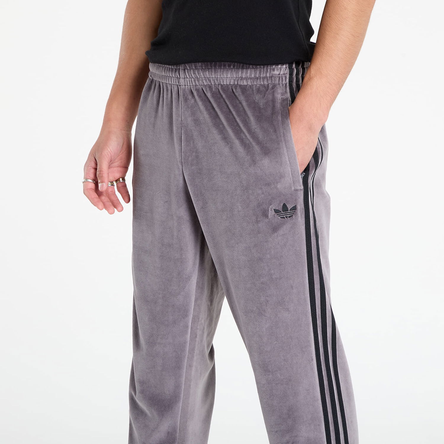 Спортни панталони adidas Originals adidas Adicolor SST Velour Track Pants Сиво | JX1557, 1